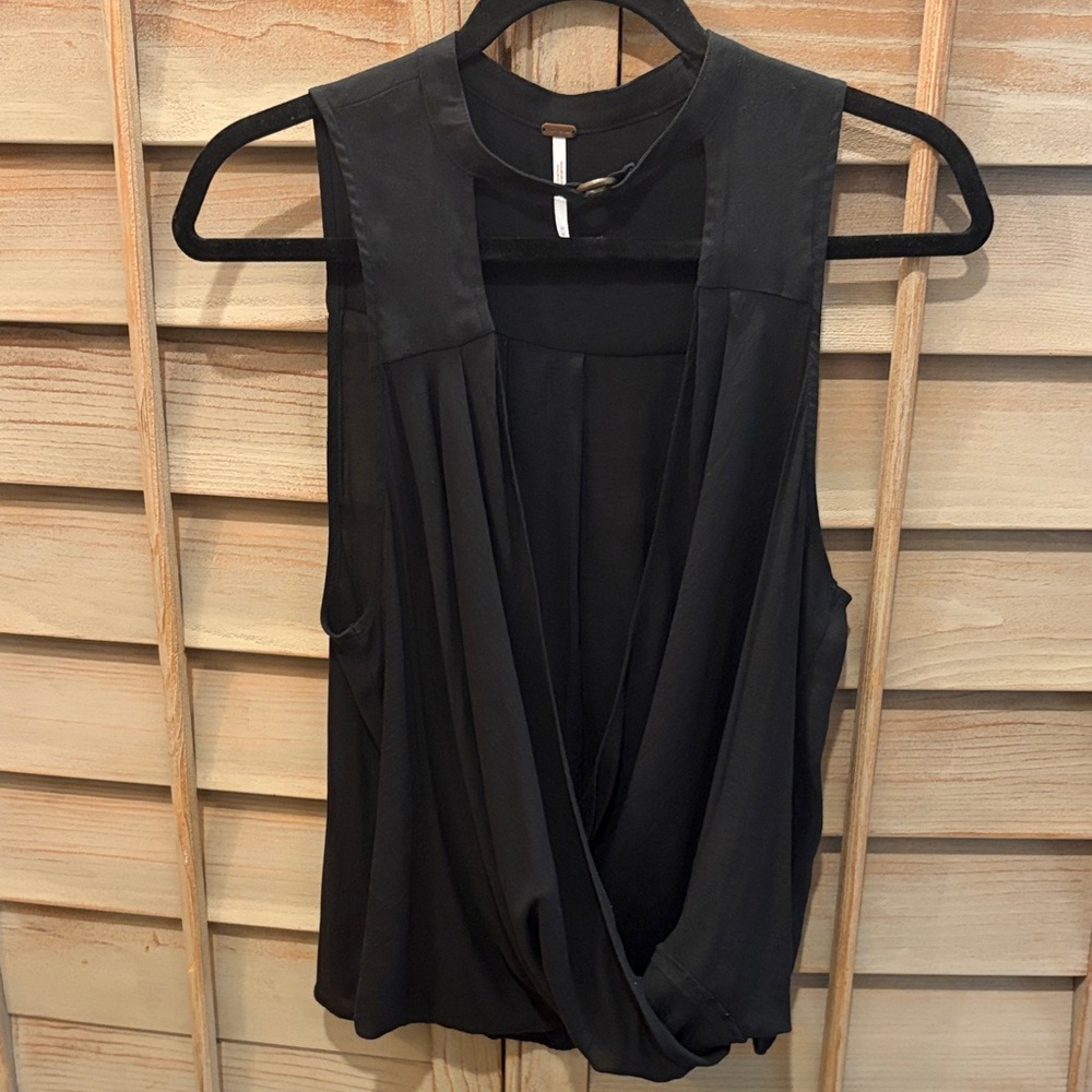 Free People Black Draped V-Neck Sleeveless Camisole